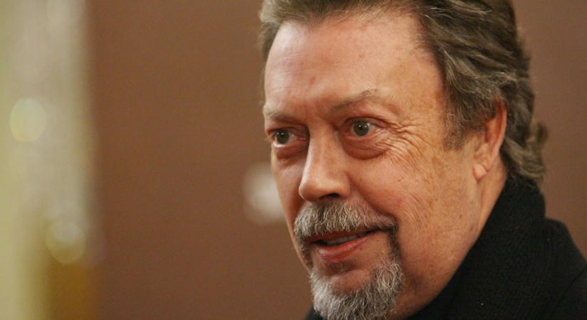 Kiderült, mi okozta Tim Curry halálát: súlyos betegségek is közrejátszottak