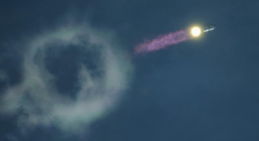Gikszerek ide vagy oda, újabb történelmi siker a SpaceX tálalásában