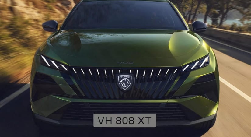 Magyarországon a látványos új arcot kapott legfrissebb Peugeot 408