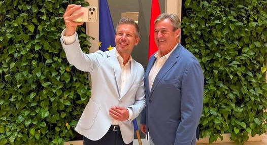 Magyar Péter Kapitány Istvánnal vette át, mi legyen az üzemanyagárral