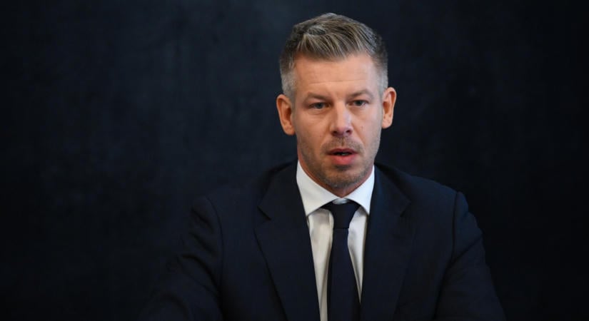 Rabosíthatják Magyar Pétert is, hamarosan rajta a sor