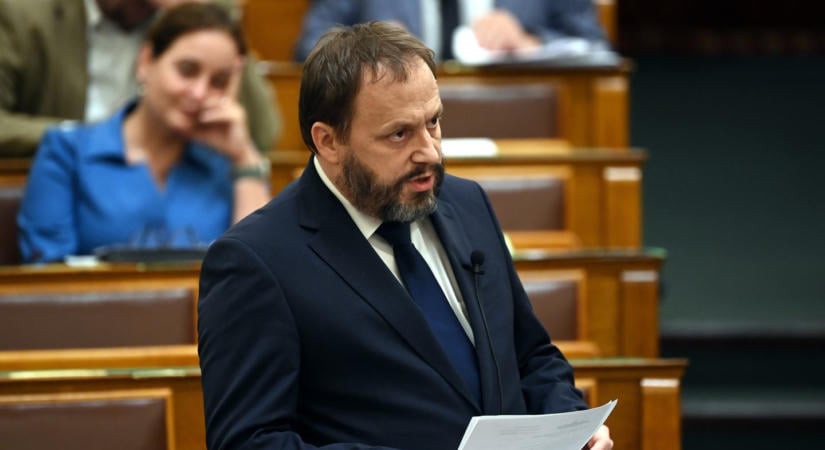 Nagy adóügyi átalakítás jön: több százezer magyart érinthetnek az új szabályok