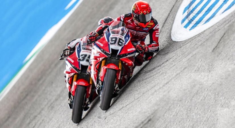 Tesztelés közben bukott le az új Honda CBR1000RR-R - Helló, új Fireblade!