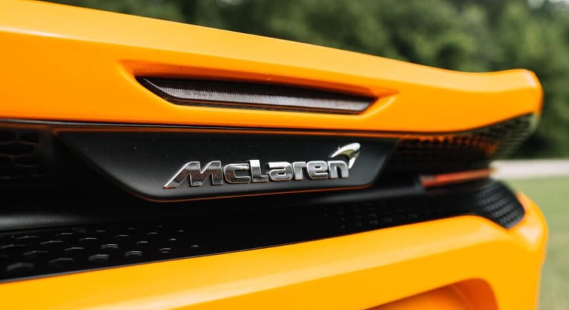 Szenvedély a mobiltárcában: McLaren F1 Team Mastercard kártya az OTP Bank kibocsátásában