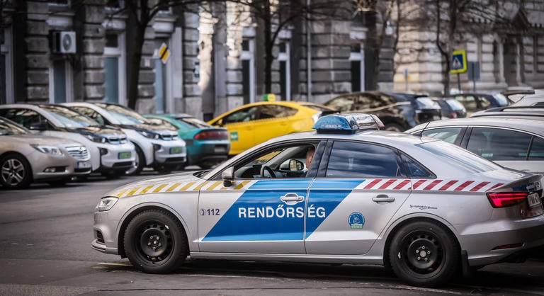 Brutális tempót mértek az Árpád hídon, 70 helyett 134-gyel száguldott egy autós
