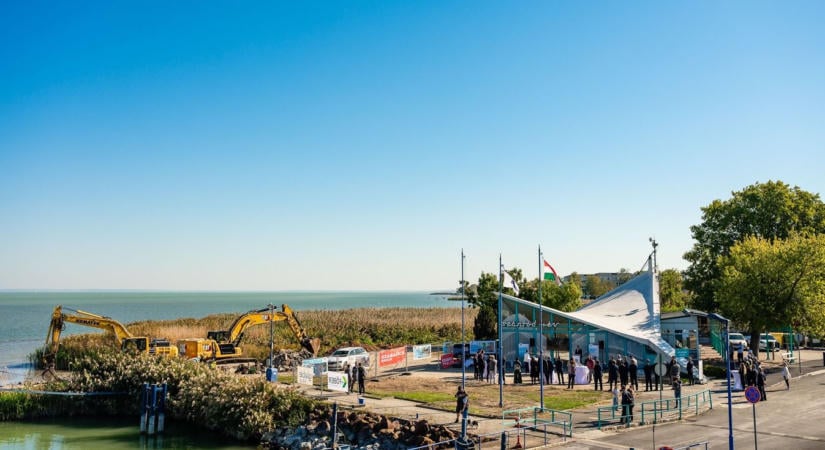 Megújul a Szántód–Tihany rév: átfogó fejlesztés indult a Balaton legforgalmasabb átkelőjénél (galéria)