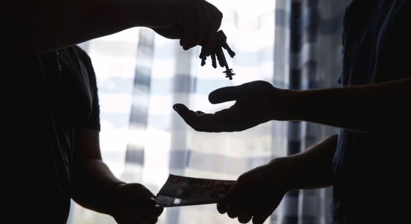Népszavazást tartottak Budapest elitkerületében az Airbnb-ről, elsöprő a többség: Budavárban teljes tiltás és kétmilliós bírság is jöhet – van, ahol a társasház beleegyezése kell