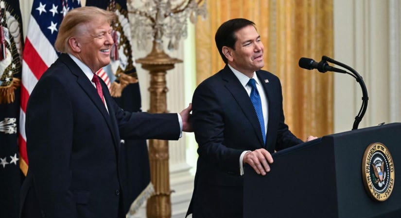 Ilyen nincs: hiába jelentették be, hogy eltörlik az Oroszország elleni szankciókat Donald Trumpék, az amerikai elnök teljesen váratlant húzott – még inkább átgondolják kicsit, „60 napunk van rá!"