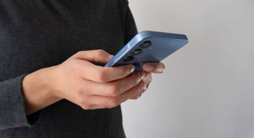Veszélyben a jelszavaid és a fotóid: súlyos biztonsági rést találtak az androidos mobilokon osztrák szakértők