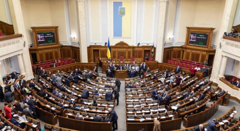 Ukrajna saját maga akadálya: a parlament blokkolta az EU-csatlakozás kulcsreformjait