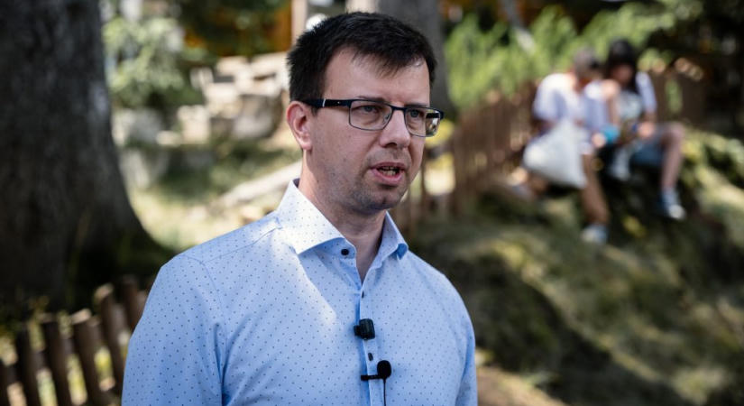 Bóka János: Péter, itt a ló