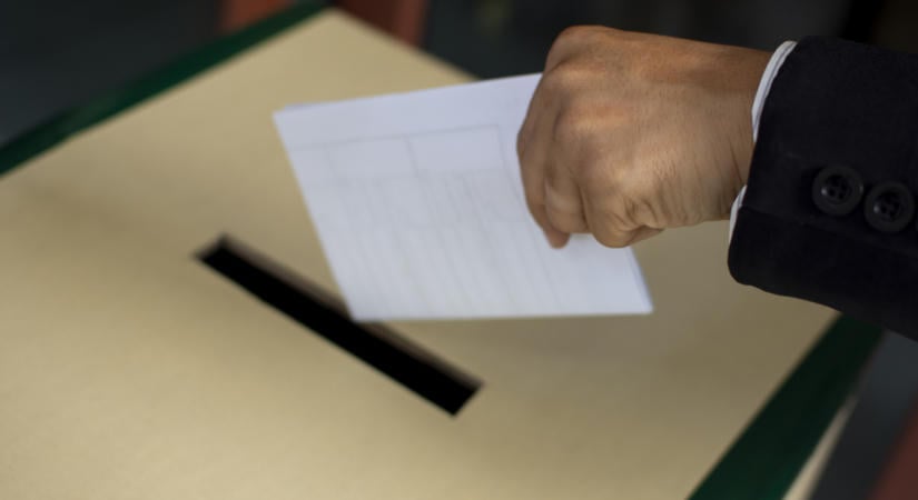 Dömsödi Gábor nyert Pásztón, de nem lesz egyszerű dolga a testülettel