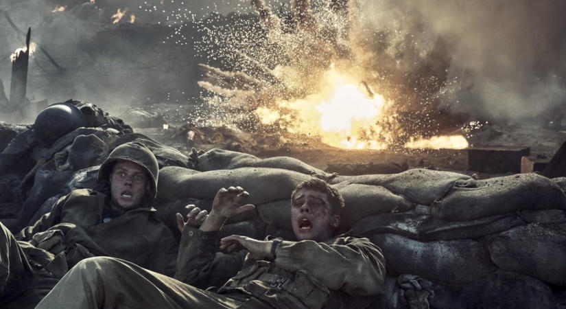 Amerikai focisták vonulnak háborúba a Netflix új mozijának első előzetesében