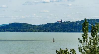 Összefogott a Balaton, a Tisza-tó és a Velencei-tó: új turisztikai programsorozat indul