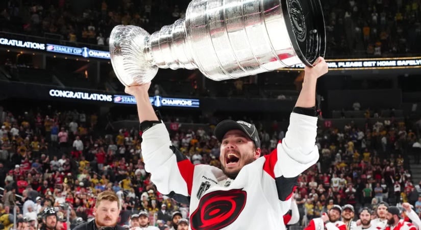 Rögtön rangadóval indul az NHL új idénye