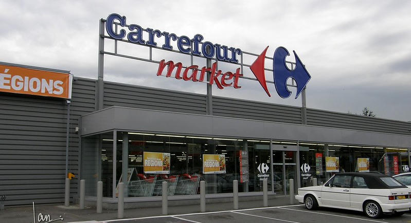 152 millió euróért veszi meg a Carrefour a Colruyt francia leányvállalatát