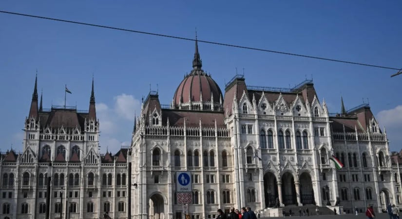Deutsch Tamás is elmondta véleményt a Diszkó térről