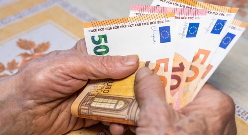 Befejezte a korkedvezményes nyugdíjak átszámolását a Szociális Biztosító