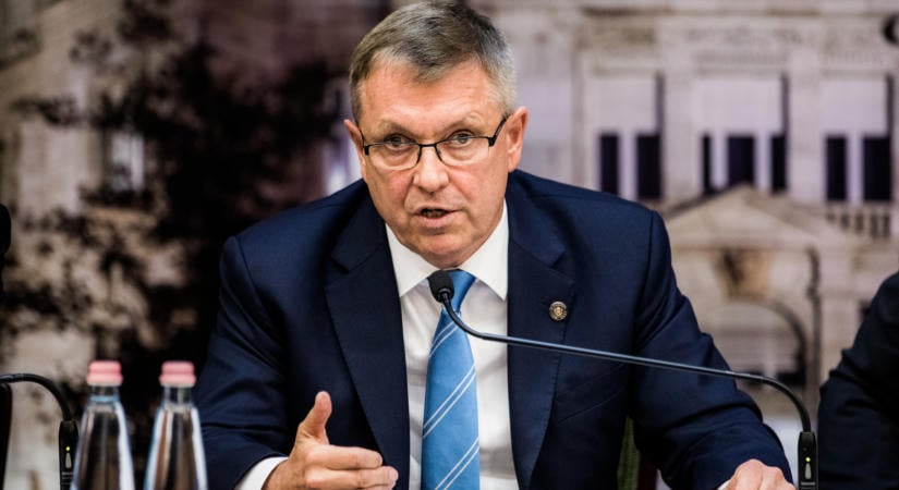 Váratlan fordulat az MNB-alapítványok ügyében: kutatásokat tartott, bizonyítékokat foglalt le az ügyészség