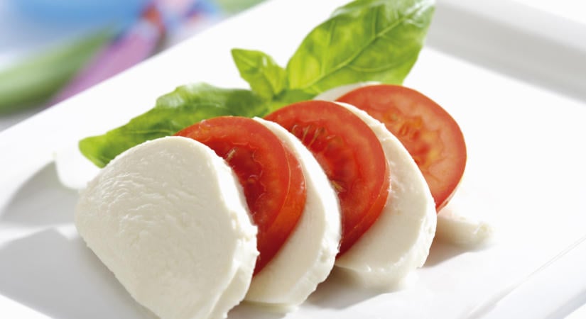 Ne vegyél mozzarellát ilyen csomagolásban! – kitálalt egy olasz étterem tulajdonosa