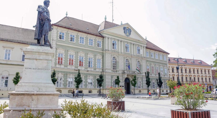 Megszüntetés helyett korszerűsítést! - Kiáll az önkormányzatok mellett a Vas Megyéért Egyesület