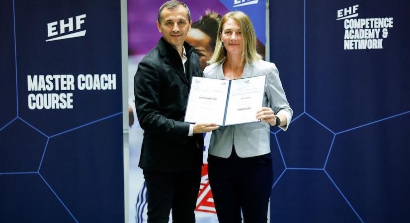 Mesteredzővé vált a DVSC Kézilabda Akadémia trénere