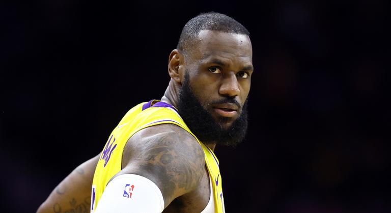 Hetekig találgatta a sajtó, most kiderült, hová igazol LeBron James