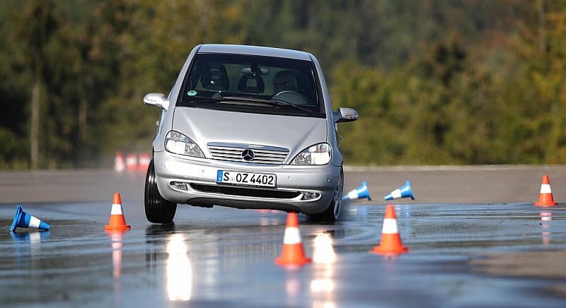 Nem hiszi el, milyen Mercedesek kaphatnak OT-s rendszámot jövőre!
