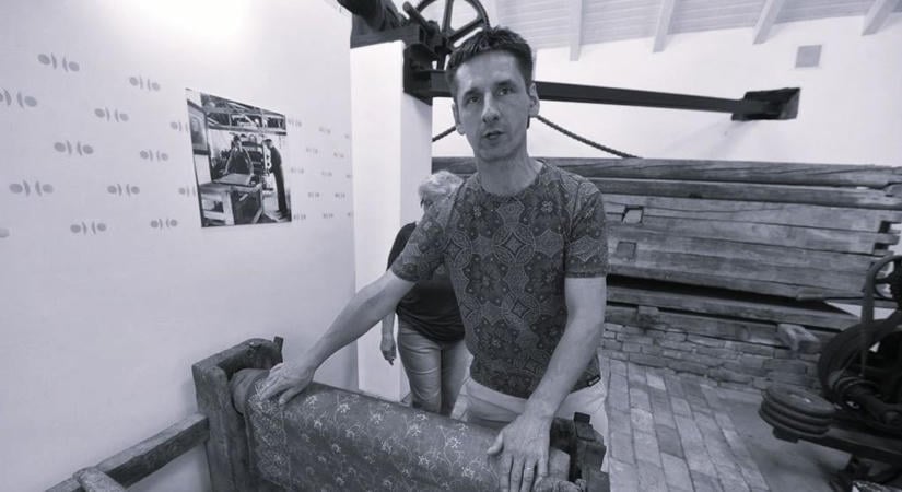 Szomorú hír érkezett Bácsalmásról: elhunyt Bakos Zoltán István kékfestő iparművész
