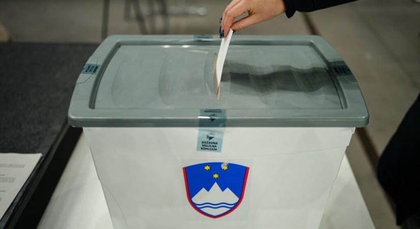 Október 11-re írta ki a szlovén parlament a három konzultatív népszavazást