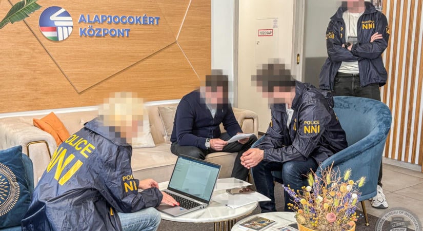 Nyomoznak az Alapjogokért Központ háttércégénél