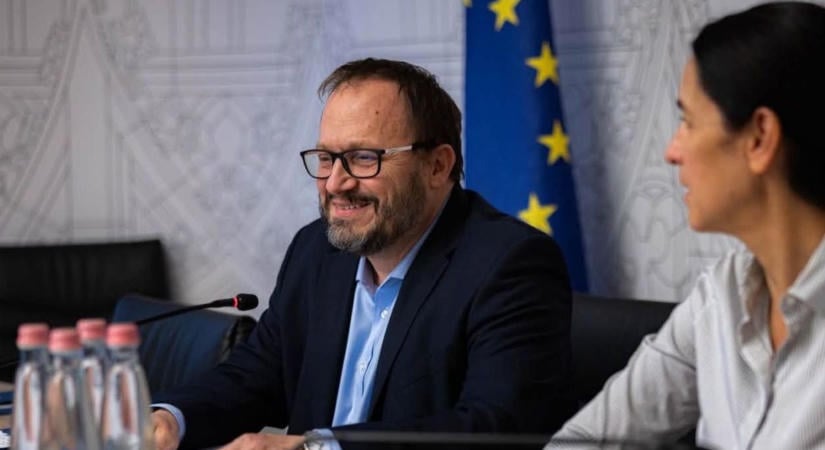 Ezt a meccset Kapitány István nagyon csúnyán elbukta: Kármán András lett a gazdasági kabinet elnöke