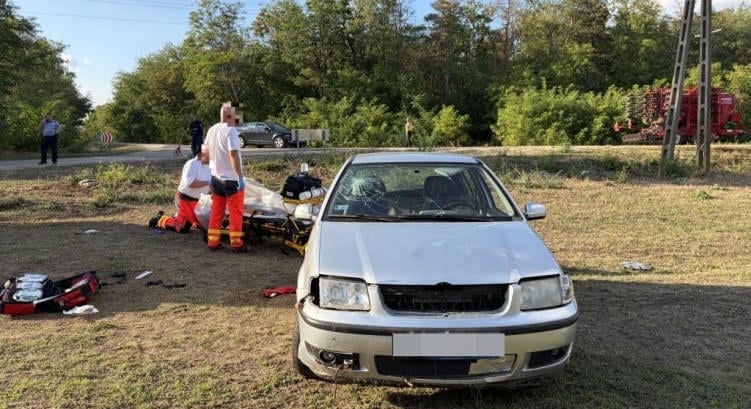 Beállt a szívhalál az autósüldözés során a részeg sofőrnél, a rendőrök újraélesztették