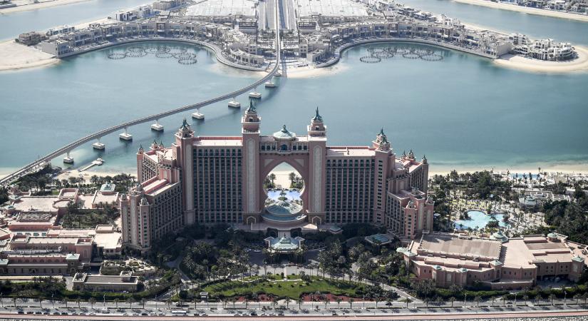 Dubaj fizetne is azoknak a lakosoknak, akik az ismerőseiket a városba csábítják nyaralni, csak jöjjenek már a turisták