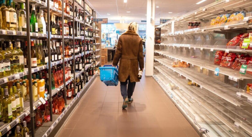 Súlyos vészjelzés a gazdaságnak, amit a kiskereskedelem lecsúszása mutat
