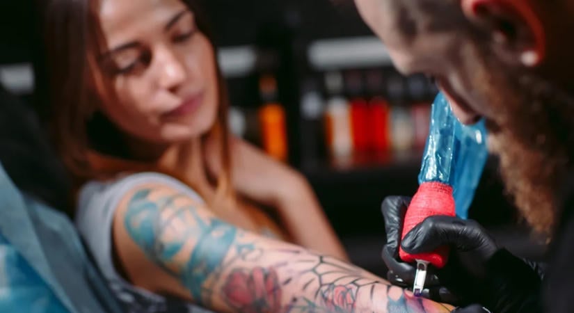 Eltűnhet a tetoválásod, amikor csak akarod? Hihetetlen újítást mutattak be a tudósok