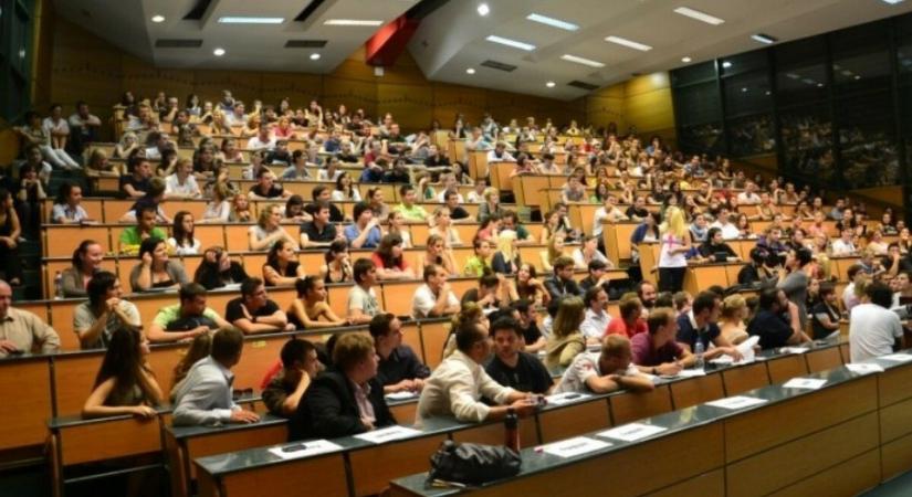 Felvételi 2026: több mint 101 ezer hallgató kezdi meg tanulmányait, megújul a felsőoktatás