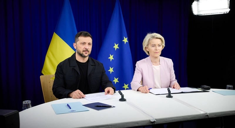 Az EU újabb 3,3 milliárd eurót folyósít Ukrajnának