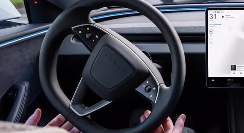 Búcsút int az önvezetésnek a Tesla – legalábbis a nevében