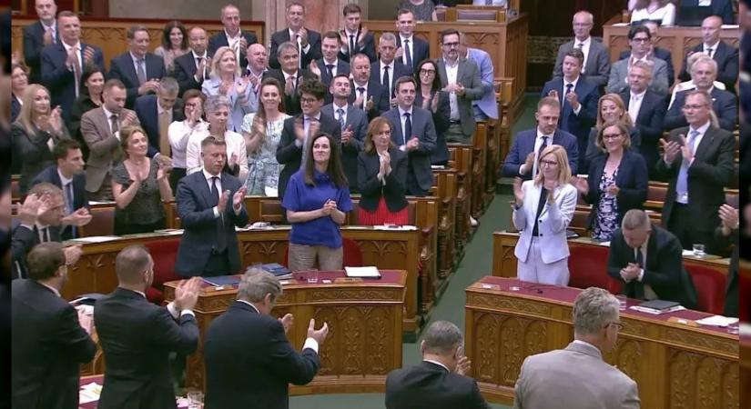 Kritikát fogalmazott meg az Alaptörvény módosításával kapcsolatban Fodor Gábor