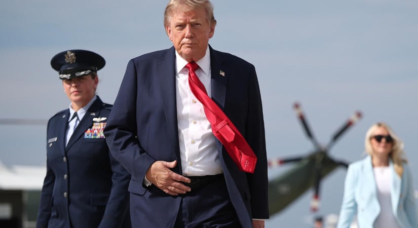 Donald Trump három év alatt több mint 10 kilót hízott – orvosok szerint 80 évesen ez már komoly kockázat