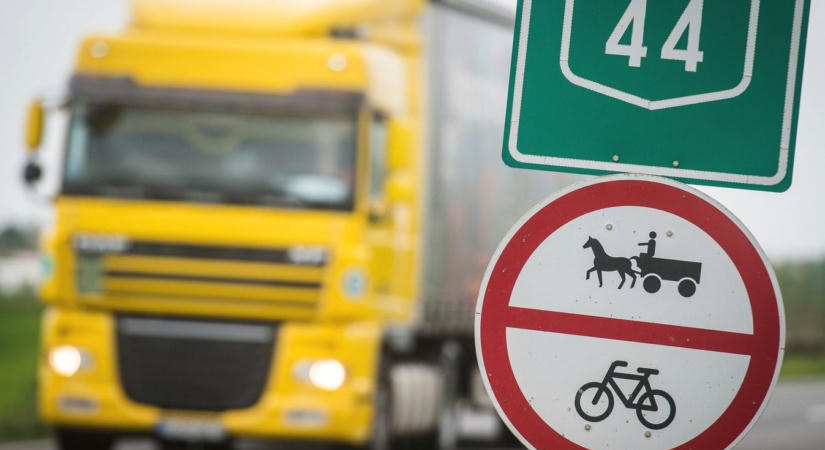 Lezárják a Körös-hidat Kunszentmártonnál, térképen mutatjuk, mire figyeljen