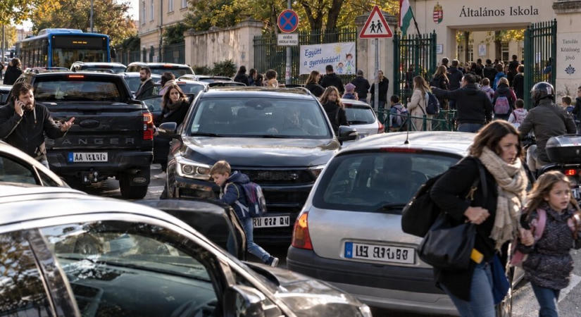 Az iskola előtti 100 méter a mamataxi legveszélyesebb szakasza