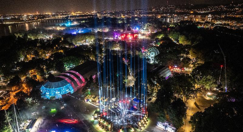 Elindul a Sziget City