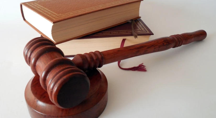Elfogadta az úgynevezett maffiaellenes törvényt a montenegrói parlament