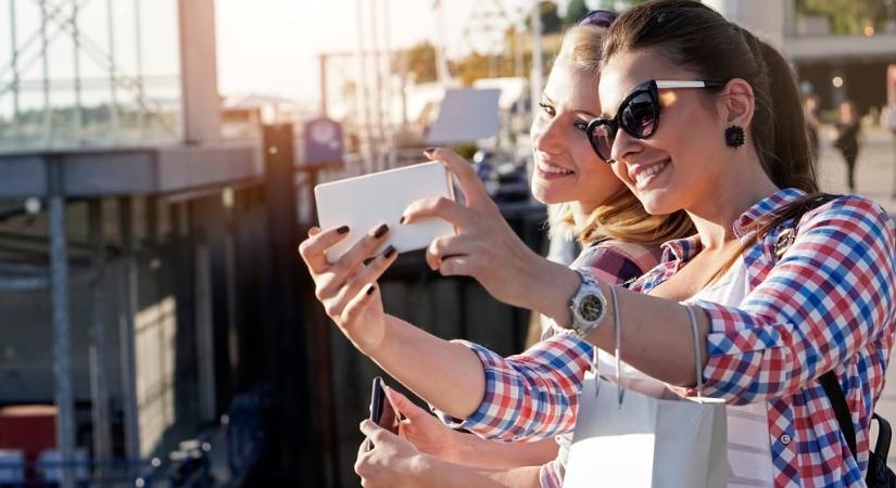 Kamu Insta-boldogság nyáron – ne dőlj be a közösségi oldalaknak