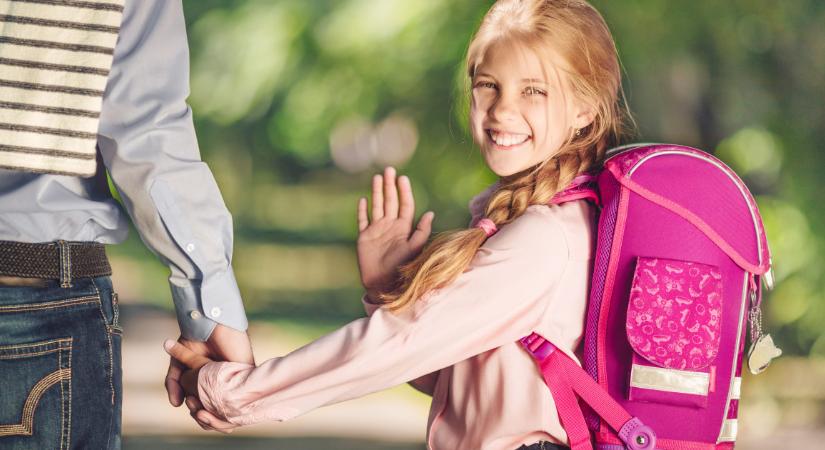 Az iskolakezdési támogatás mellett létezik beiskolázási támogatás is – Rengeteg szülőt bekavar a dolog