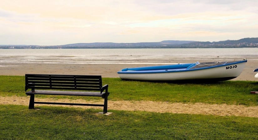 „Hatalmas sivatag” a Balaton partján – nem csak a vízszint miatt aggódnak a kutatók (galéria)