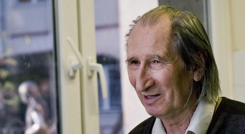Milliós csekkel csengetett a postás Szilágyi István özvegyénél