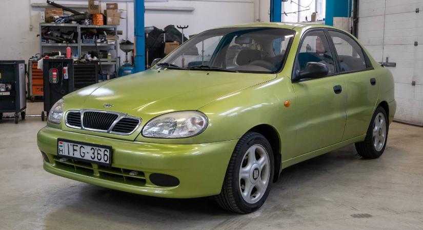 Ezek a Lanosok sosem fogynak már el? - Fotelnepper: Daewoo Lanos 1.3 – 2002.